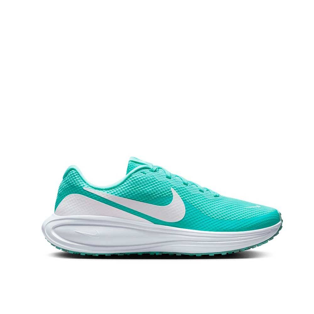 Nike Revolution 8